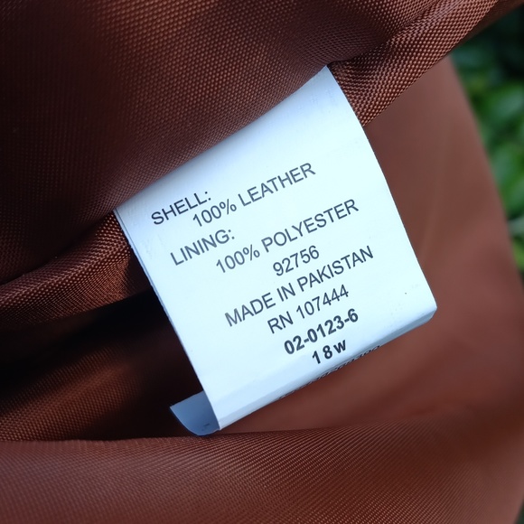 JESSICA LONDON GENUINE LEATHER FULL ZIP LUX JACKET (Pakistan) - Picture 16 of 17